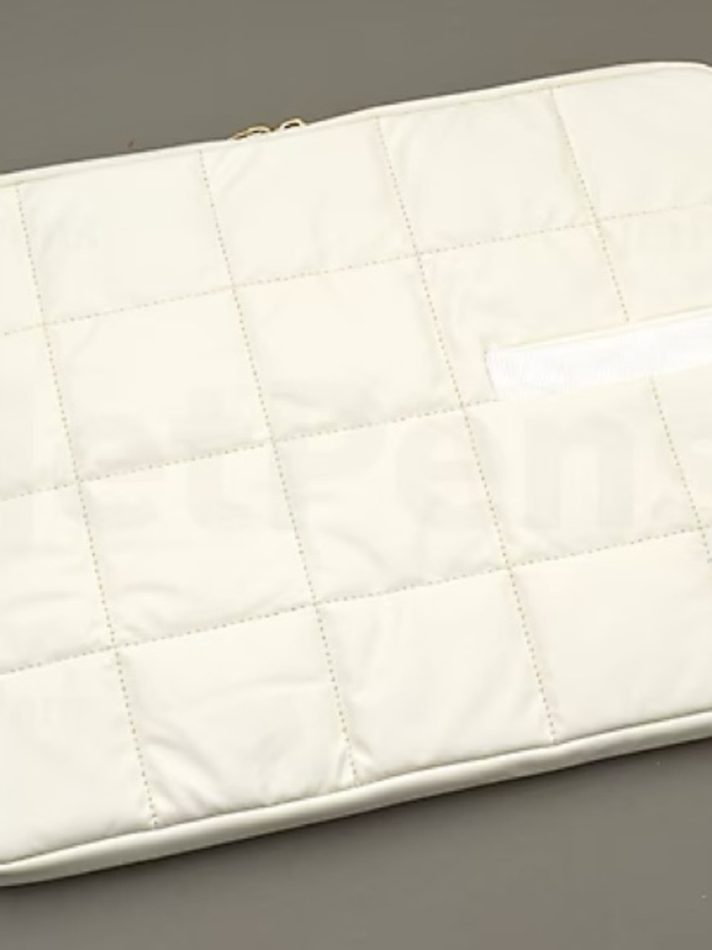 KOKUYO Quilted Laptop Case - White - Limited Edition